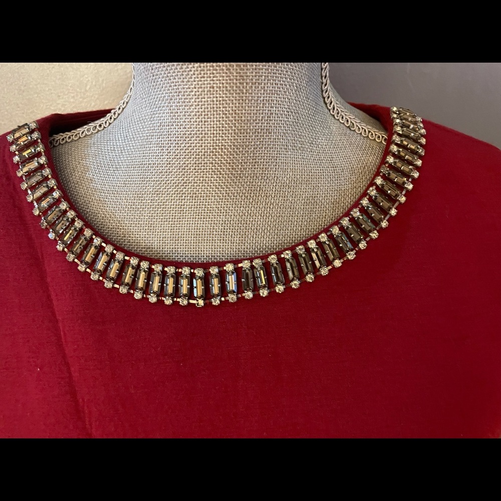 Ladies beautiful , sleeveless top with jewelry neckline. Cynthia Rowley brand.